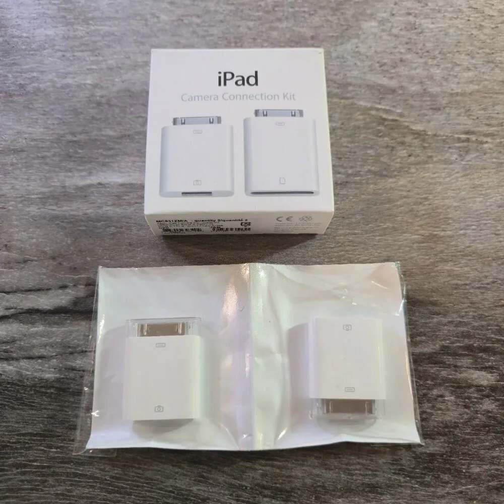 Apple iPad Camera Connection Kit MC531ZM/A – 30-Pin – 1 Set – A1362/A1358 –...